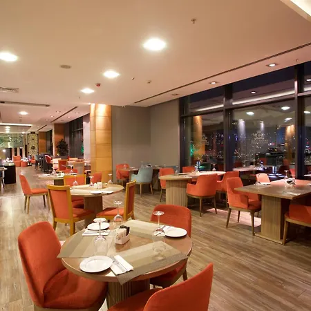 Dosso Dossi & Golden Horn 5*