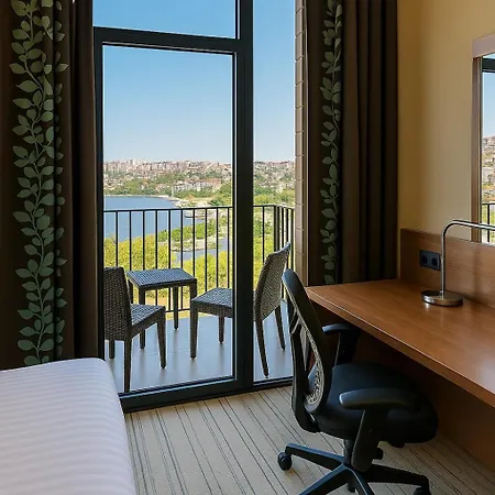 Ξενοδοχείο Dosso Dossi & Golden Horn