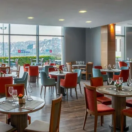 Dosso Dossi & Golden Horn