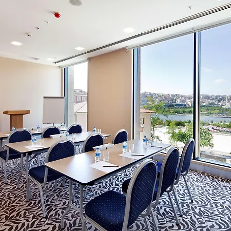 Ξενοδοχείο Dosso Dossi & Golden Horn