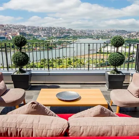 Dosso Dossi & Golden Horn 5* Istanbulská provincie