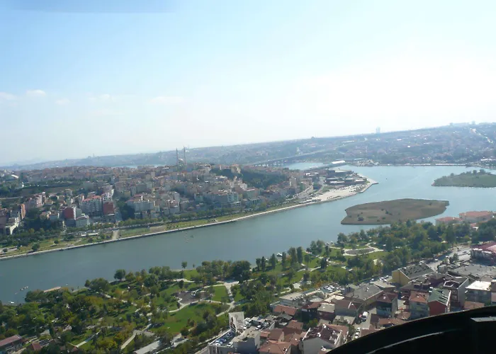 Dosso Dossi & Golden Horn Стамбул