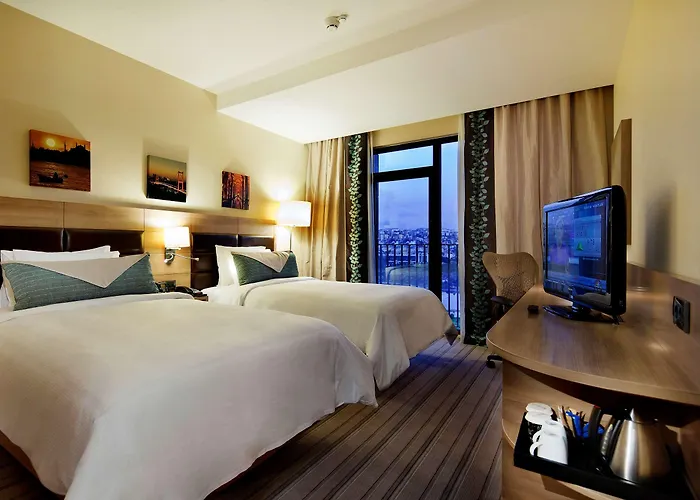 Dosso Dossi & Golden Horn