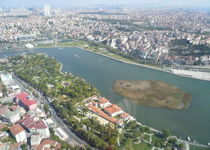 Dosso Dossi & Golden Horn Отель