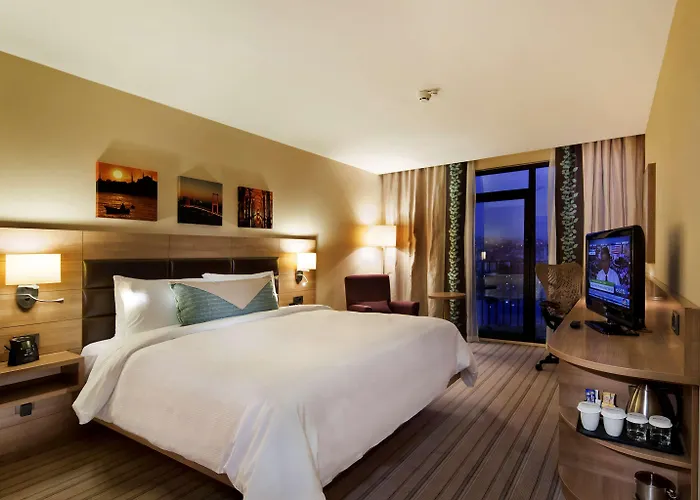 Dosso Dossi & Golden Horn Отель