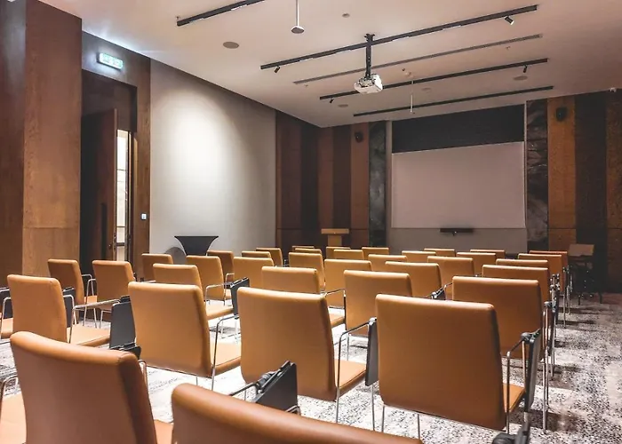 Отель Dosso Dossi & Golden Horn 5*