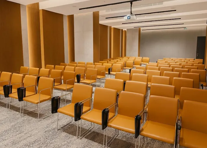 Dosso Dossi & Golden Horn Отель