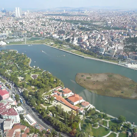 Dosso Dossi & Golden Horn 호텔