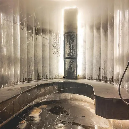 Dosso Dossi & Golden Horn 5*